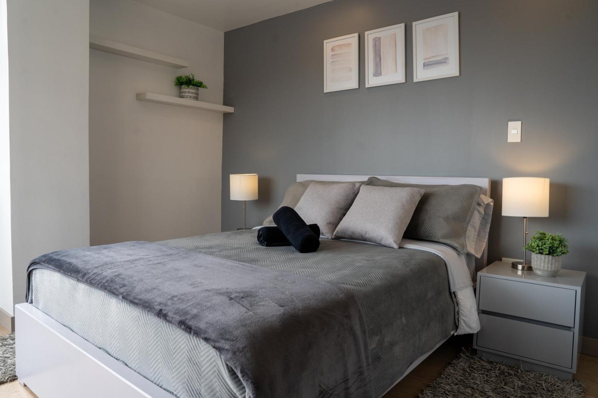 Spectacular Flat,3 Bedrooms, Central, Terrace, Free Parking กูเอ็งกา ภายนอก รูปภาพ
