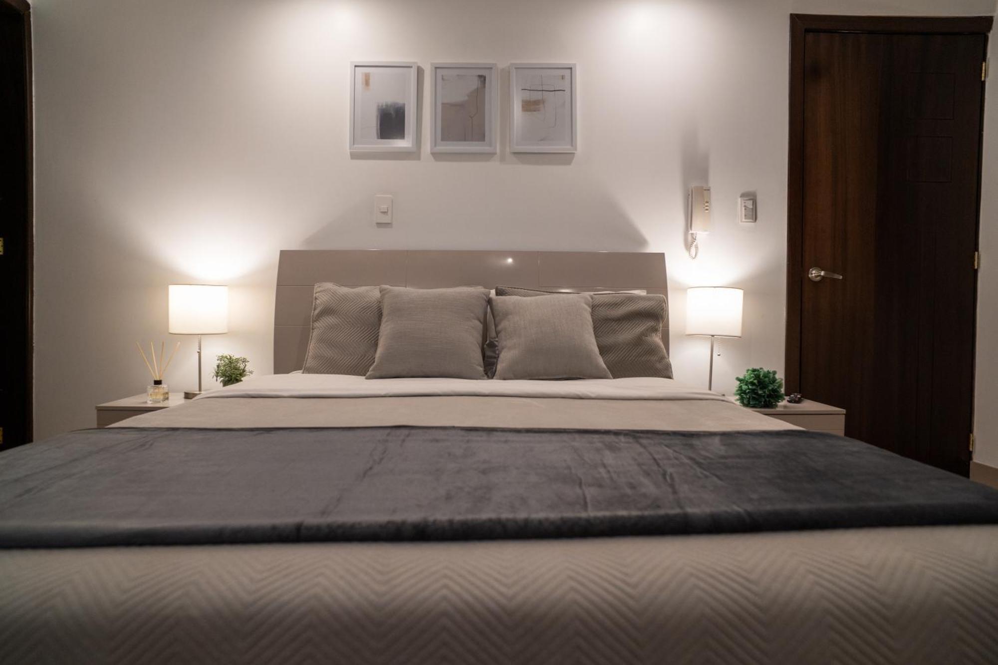 Spectacular Flat,3 Bedrooms, Central, Terrace, Free Parking กูเอ็งกา ภายนอก รูปภาพ